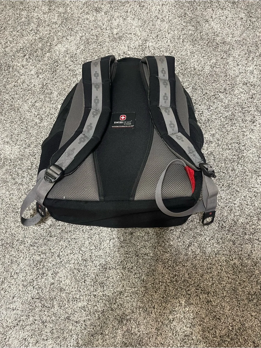 Swiss Gear Black and Red Men's Backpack with Padded Straps